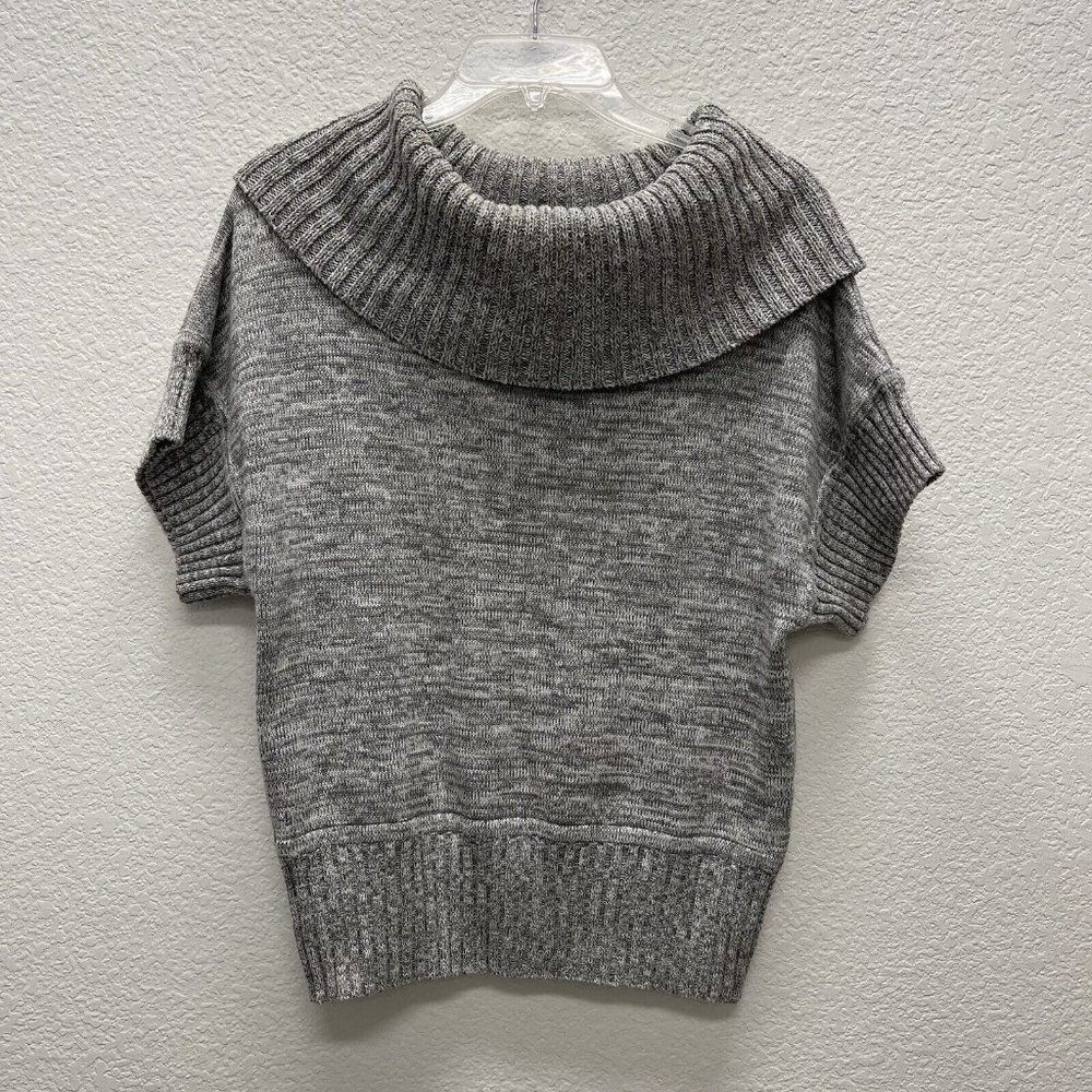 Yvos Womens Size Sm Sweater Cowl Neck Gray White Short Sleeve Chunky Knit